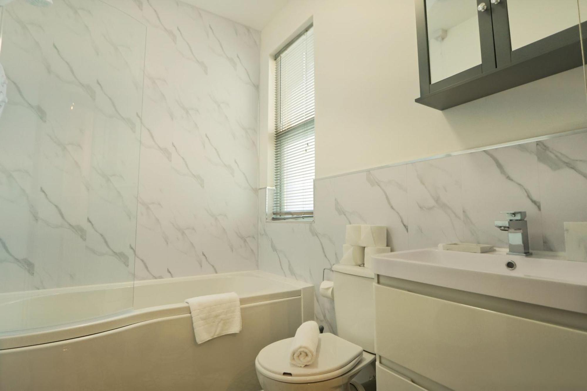 Winchester Two Bedroom In Brislington Apartment Bristol